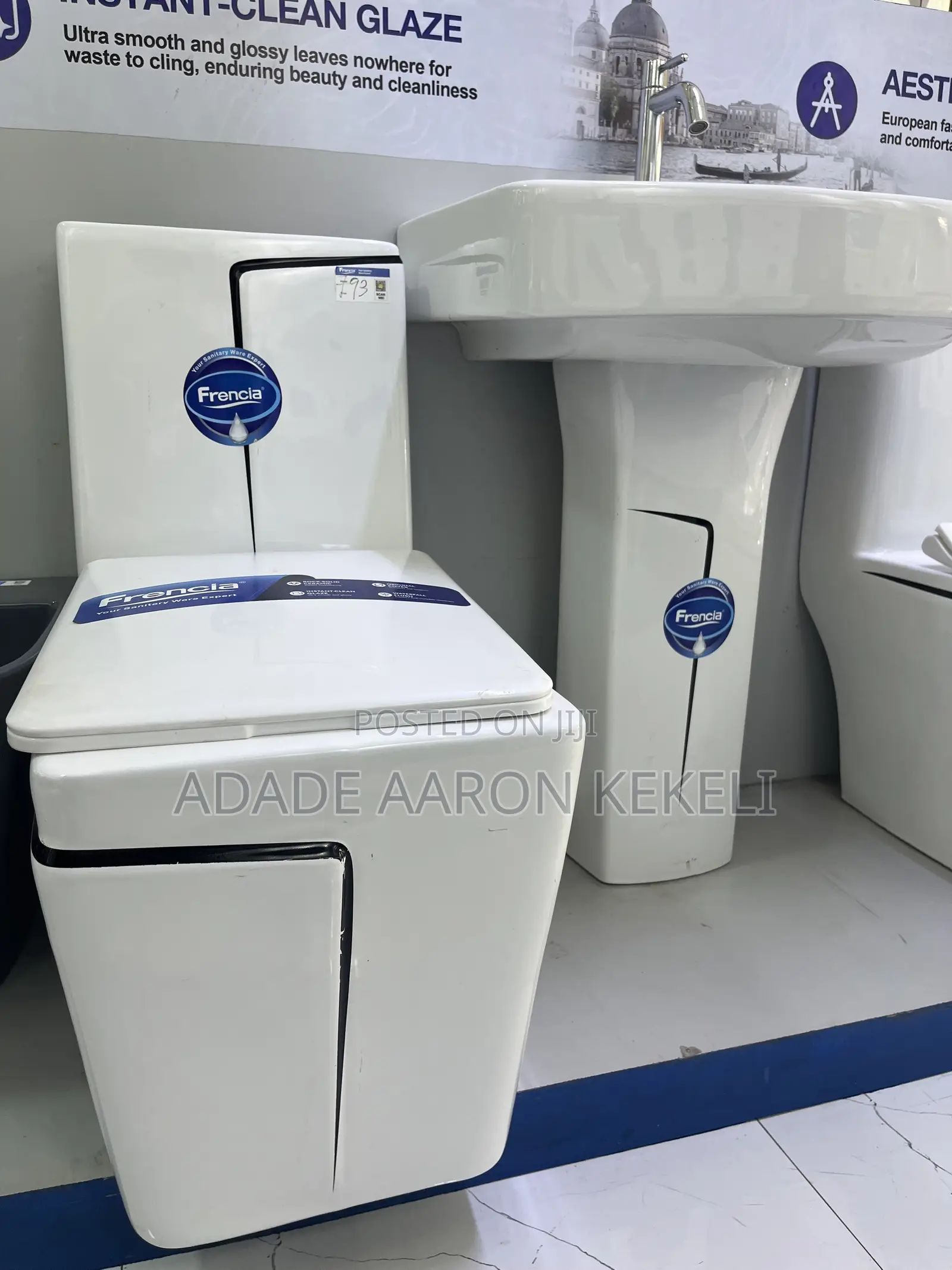 Frencia Toilet WC With Basin