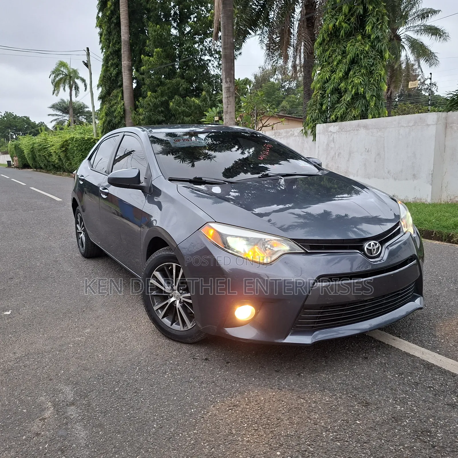 Toyota Corolla 2016 Gray