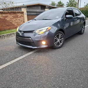 Toyota Corolla 2016 Gray
