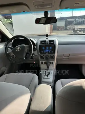 Toyota Corolla LE 4dr Sedan (1.8L 4cyl 4A) 2012 Red