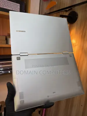 Laptop Samsung Galaxy Book4 Pro 360 8GB Intel Core i7 SSD 512GB