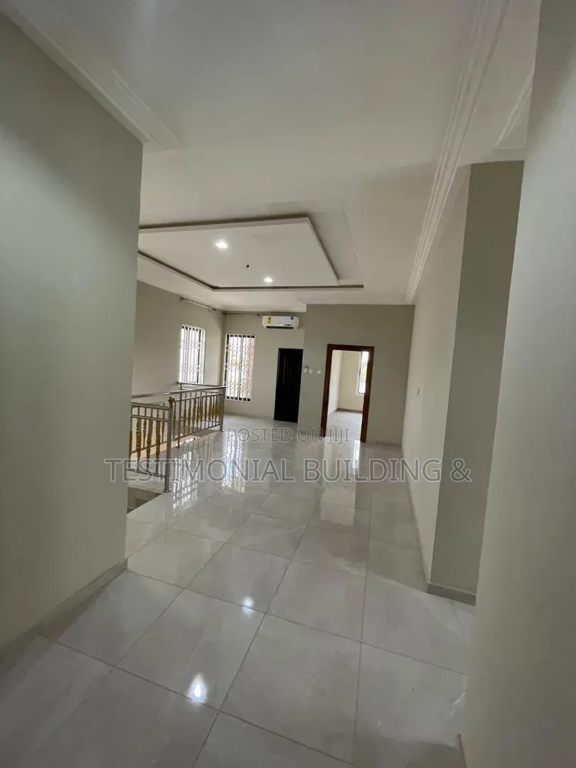 4bdrm House in Testimonial Building, Police Station for rent
