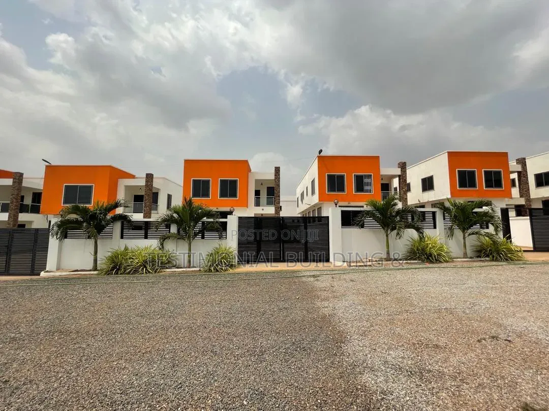 4bdrm House in Testimonial Building, Police Station for rent