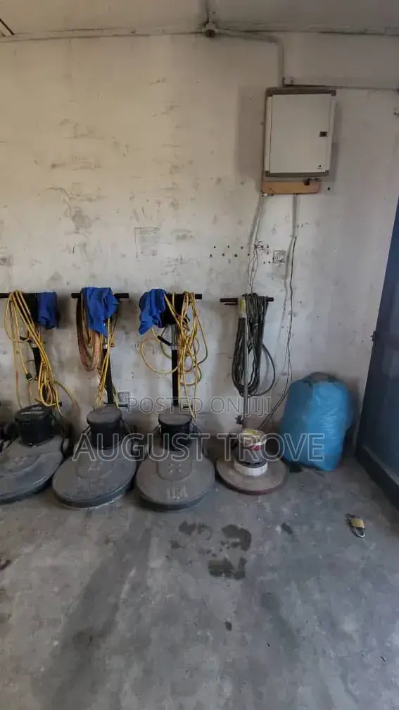 Used Industrial Floor Scrubbing Machines