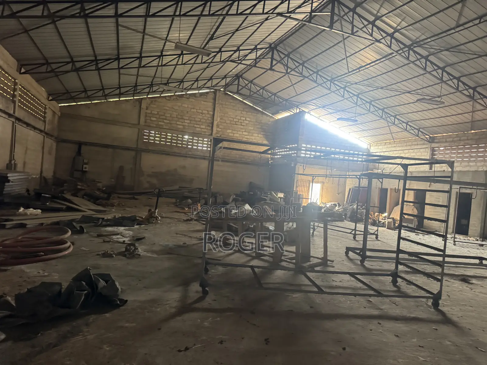1000 SQM Warehouse for Rent at West Hills Mall