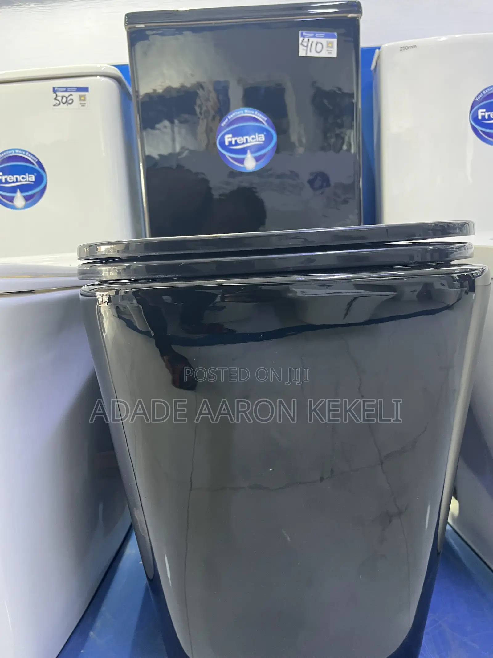 Glossy Black Toilet WC