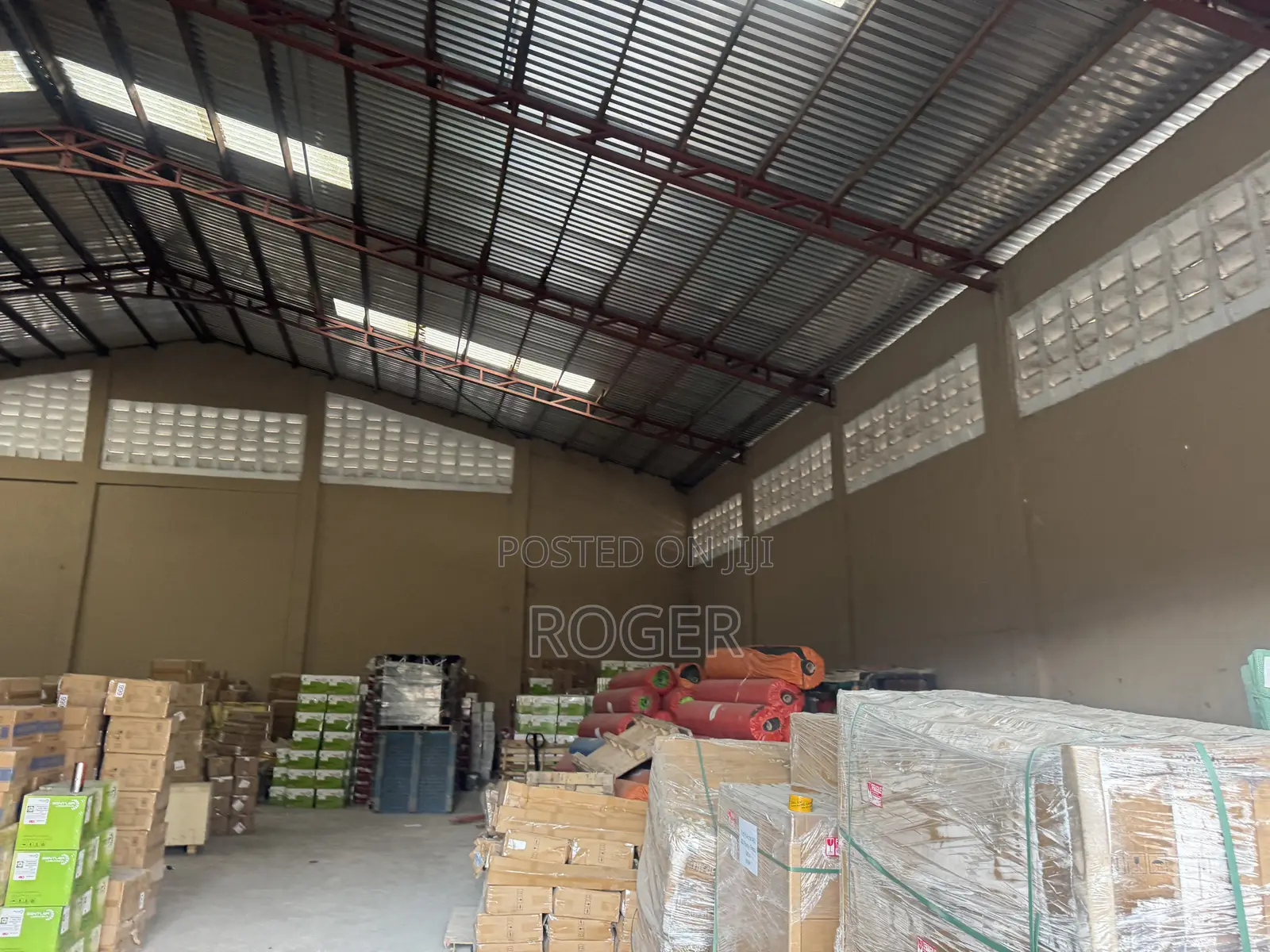 650 SQM With Office Complex for Rent in New Achimota