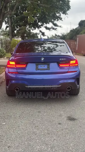 BMW 330i 2021 Blue