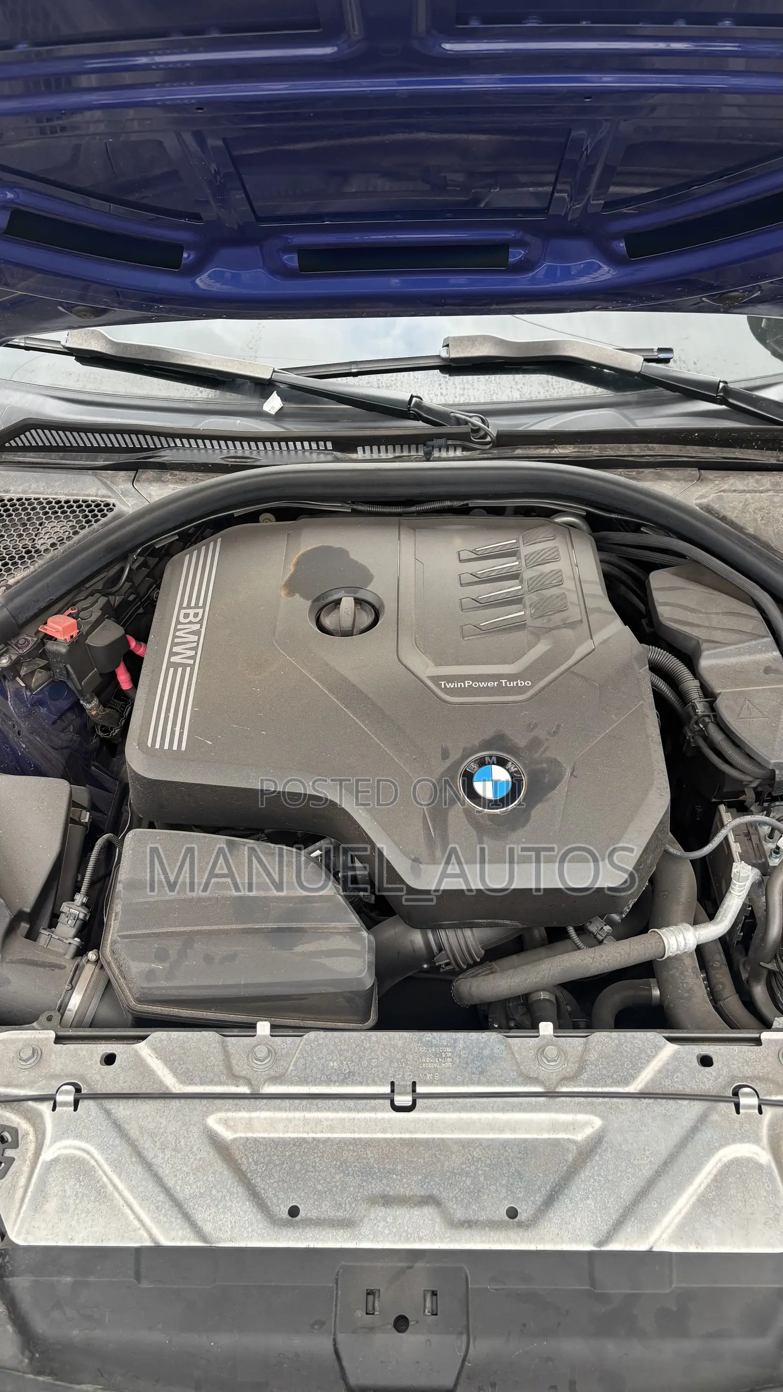 BMW 330i 2021 Blue