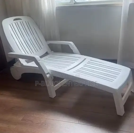 Swimming Pool Chair Foldable and Adjustable for All Weather