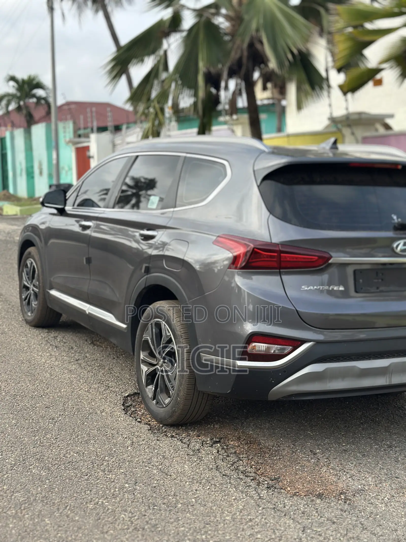 Hyundai Santa Fe Limited 2.0T AWD 2019 Gray