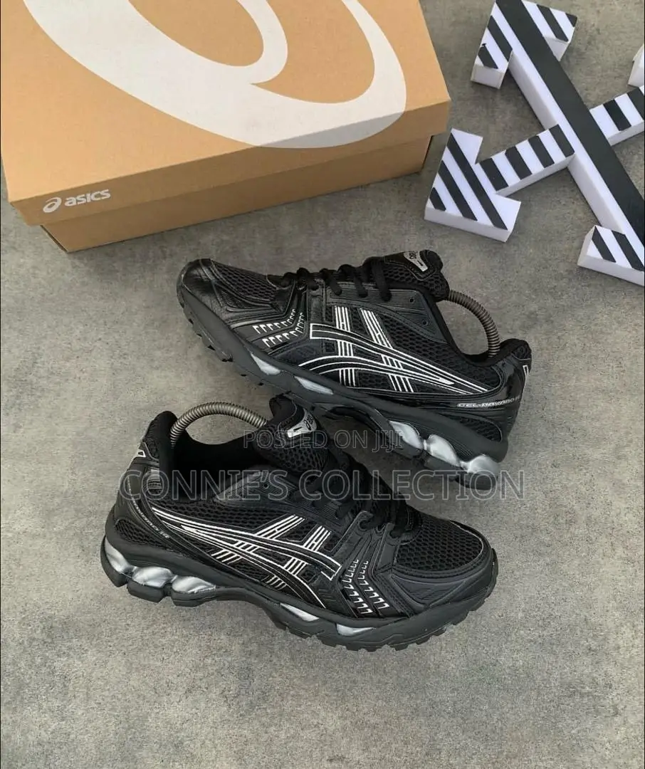 ASICS Gel-Kayano 14