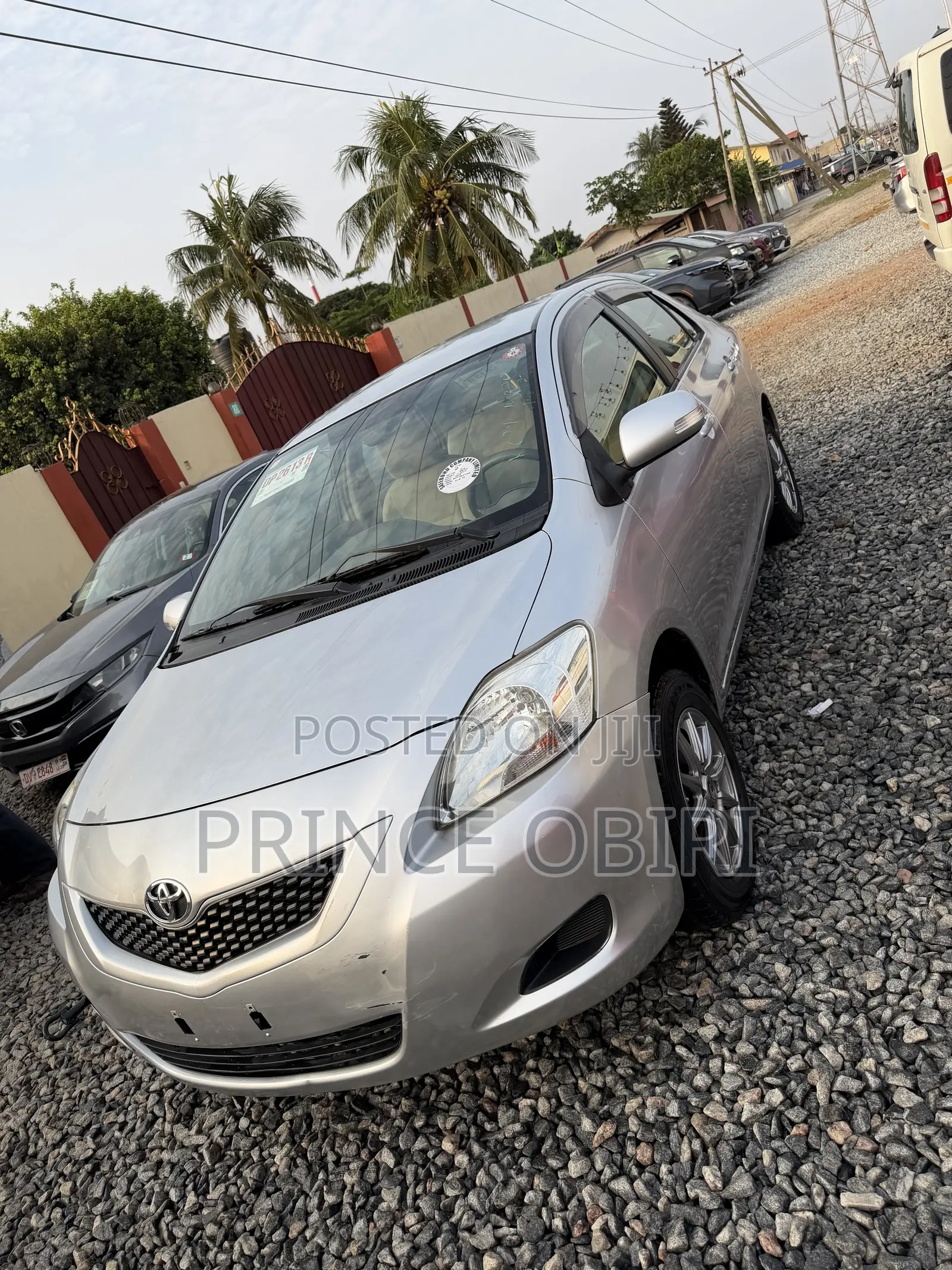 Toyota Belta 2010 Silver