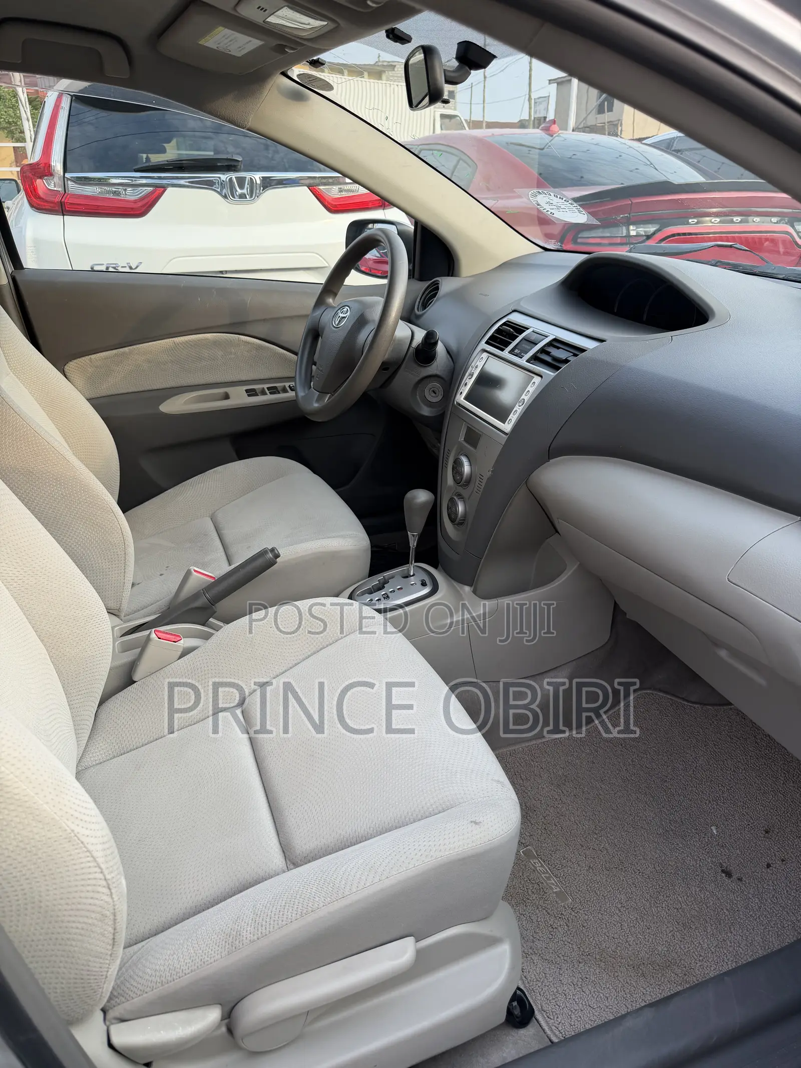 Toyota Belta 2010 Silver