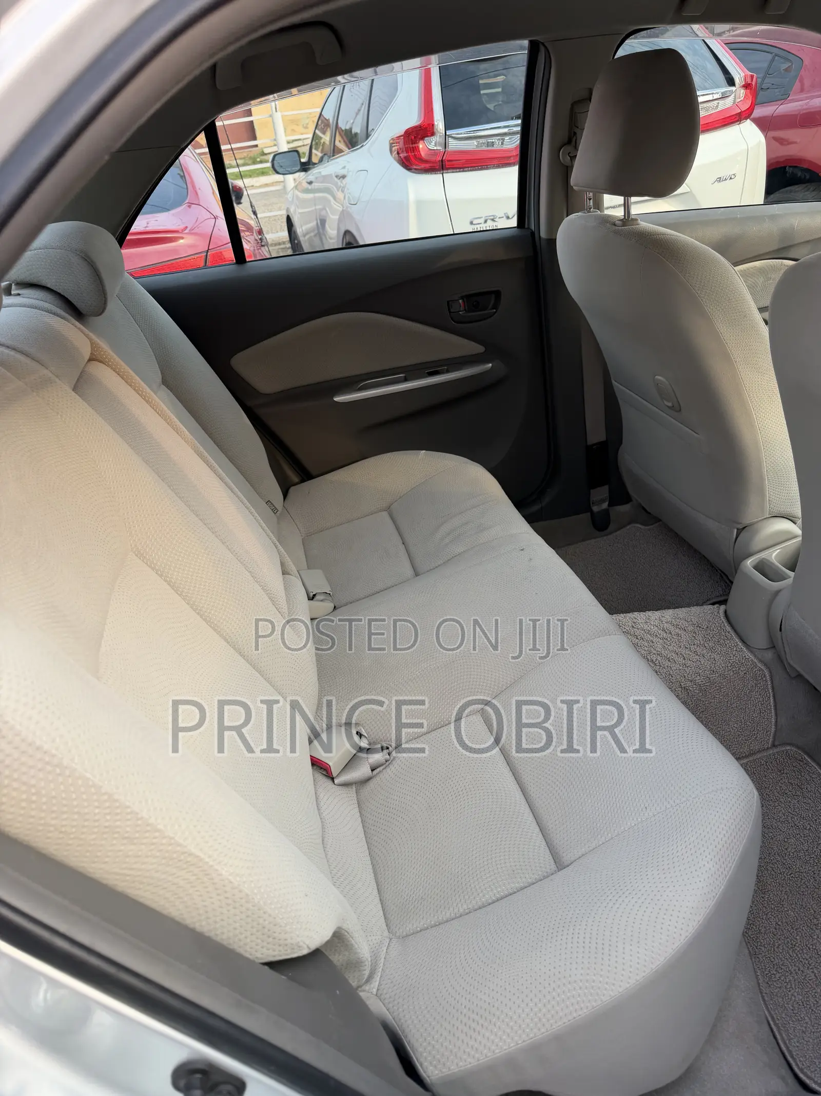 Toyota Belta 2010 Silver