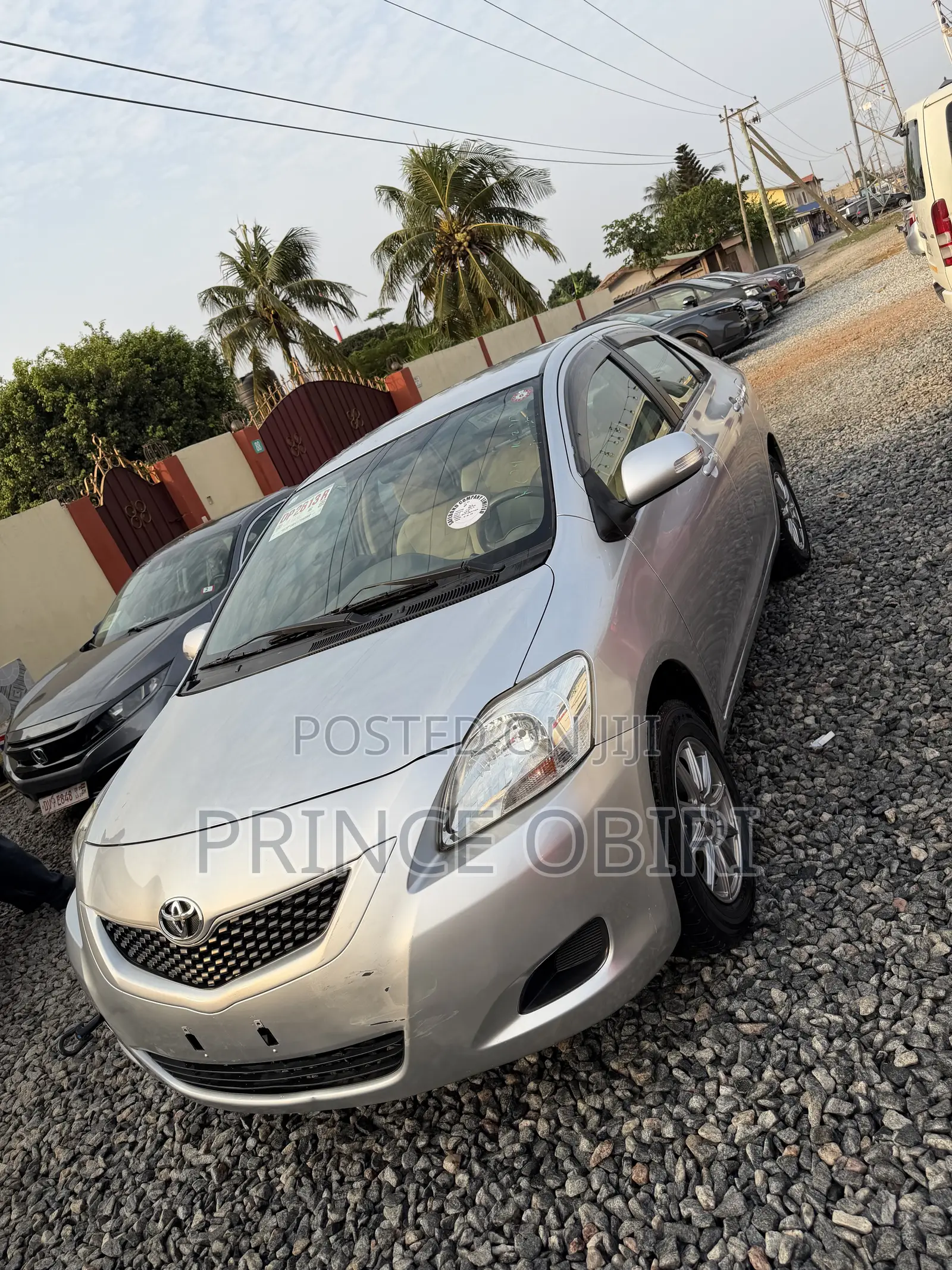 Toyota Belta 2010 Silver