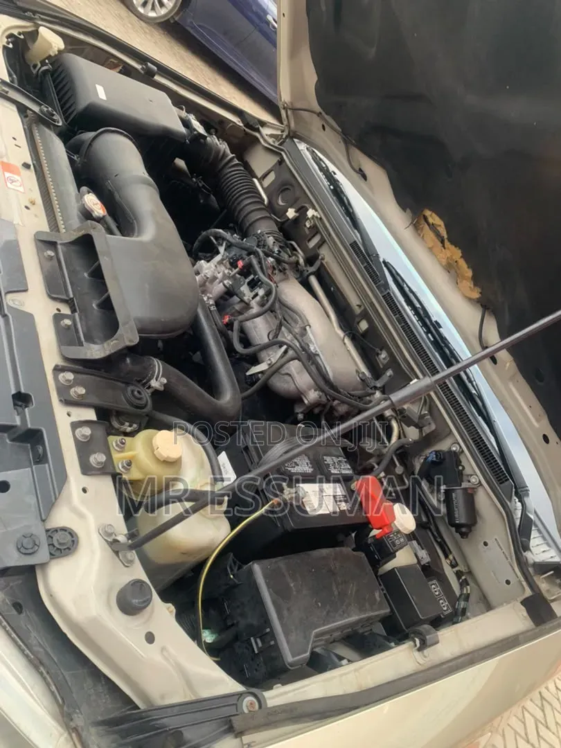Mitsubishi Pajero 2018 Beige