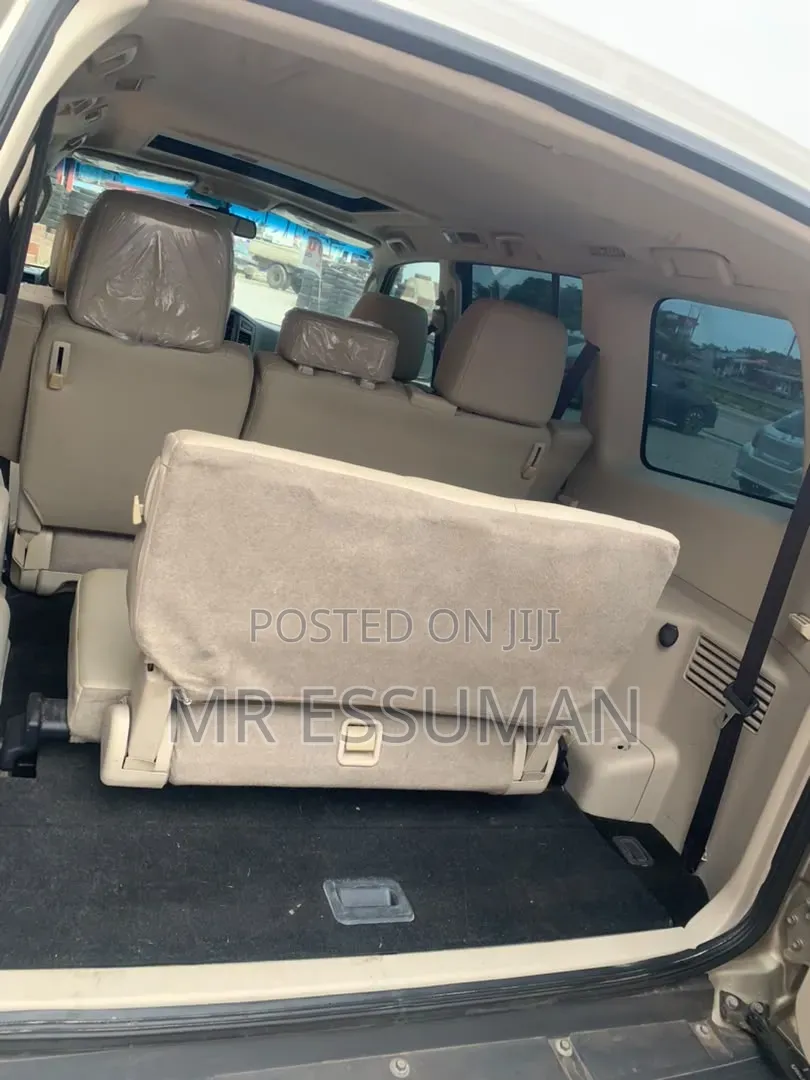 Mitsubishi Pajero 2018 Beige