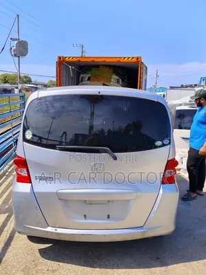 Honda Freed 2013 Silver