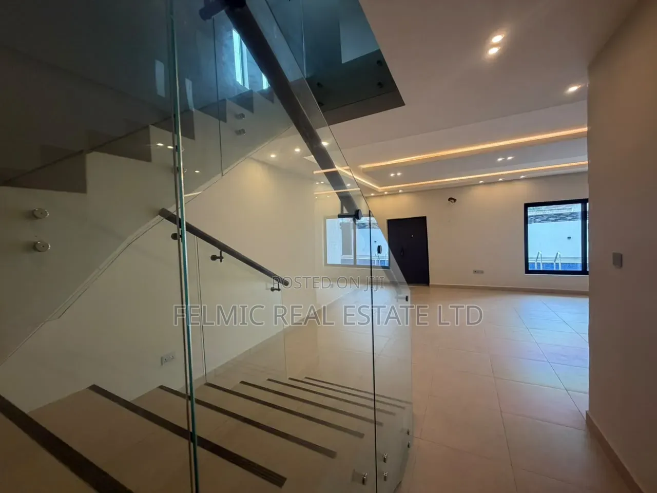 4bdrm Duplex in Felmic Real Estate, Accra Metropolitan for sale