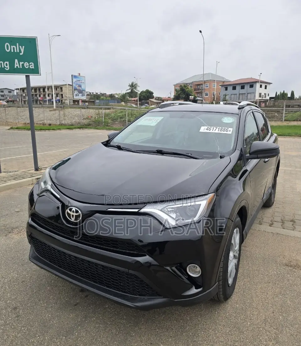 Toyota RAV4 LE AWD (2.5L 4cyl 6A) 2017