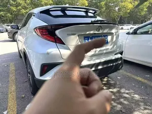 Toyota Avanza 2023 White