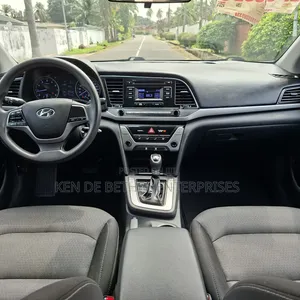 Hyundai Elantra 2017 Black