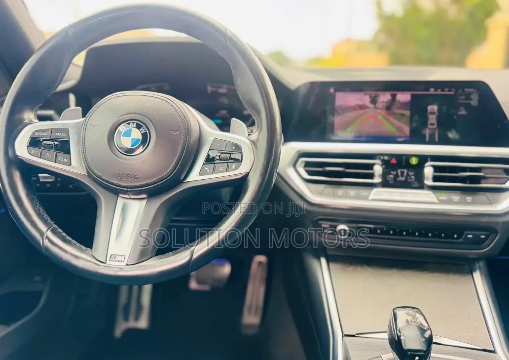 BMW 330i 2021 Blue