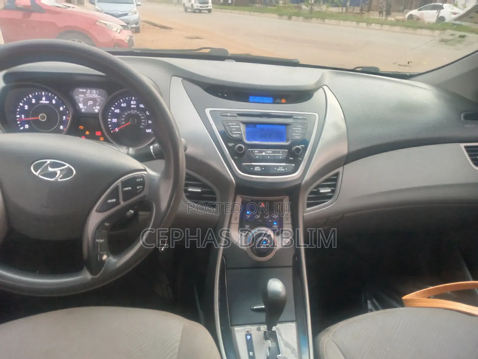 Hyundai Elantra Limited 4dr Sedan (1.8L 4cyl 6A) 2014 Silver
