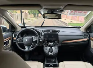 Honda CR-V Touring AWD 2019 White