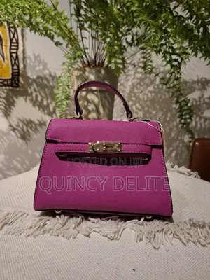 Hot Pink Qaza Ladies Handbag