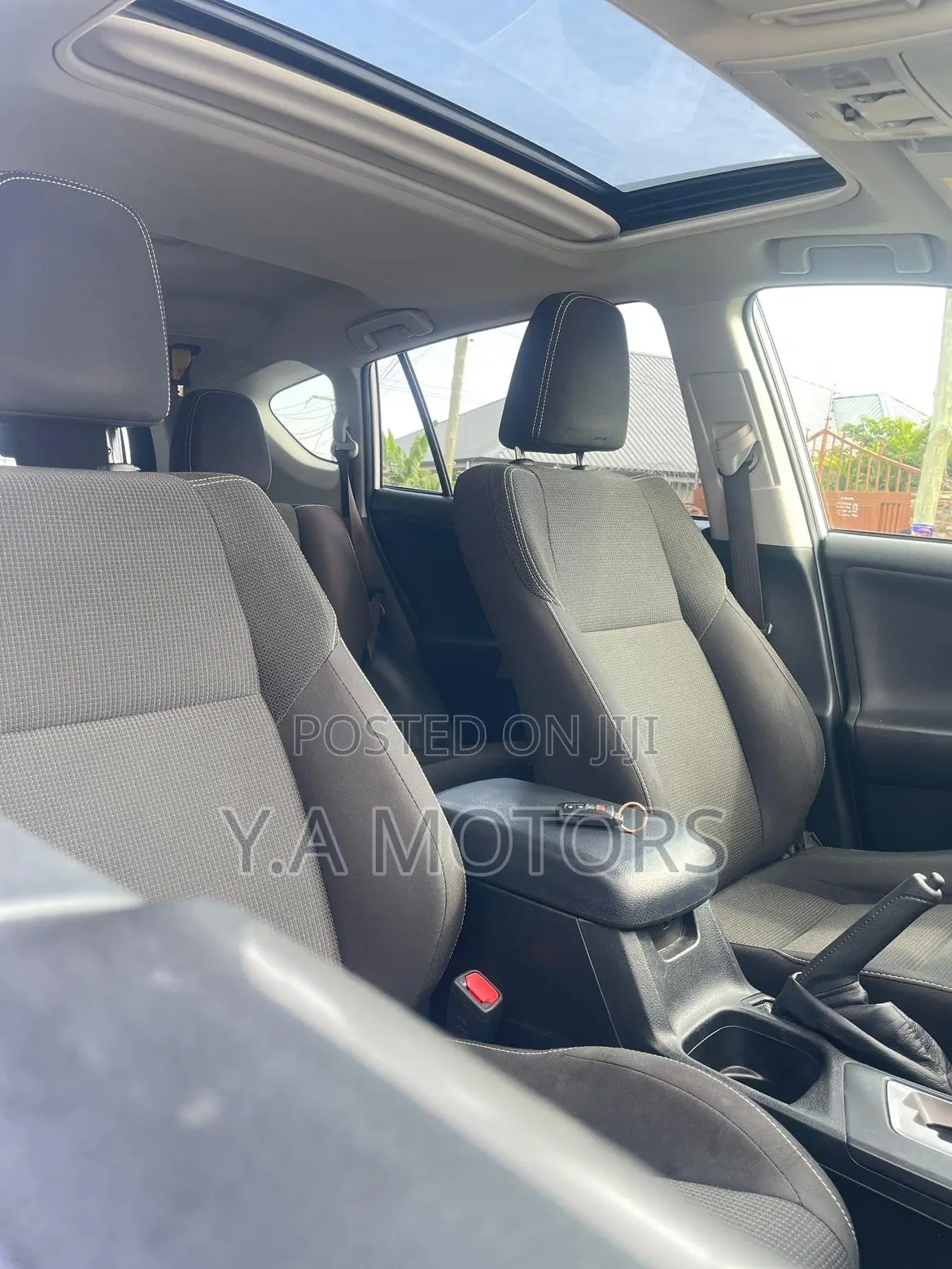 Toyota RAV4 2018 White