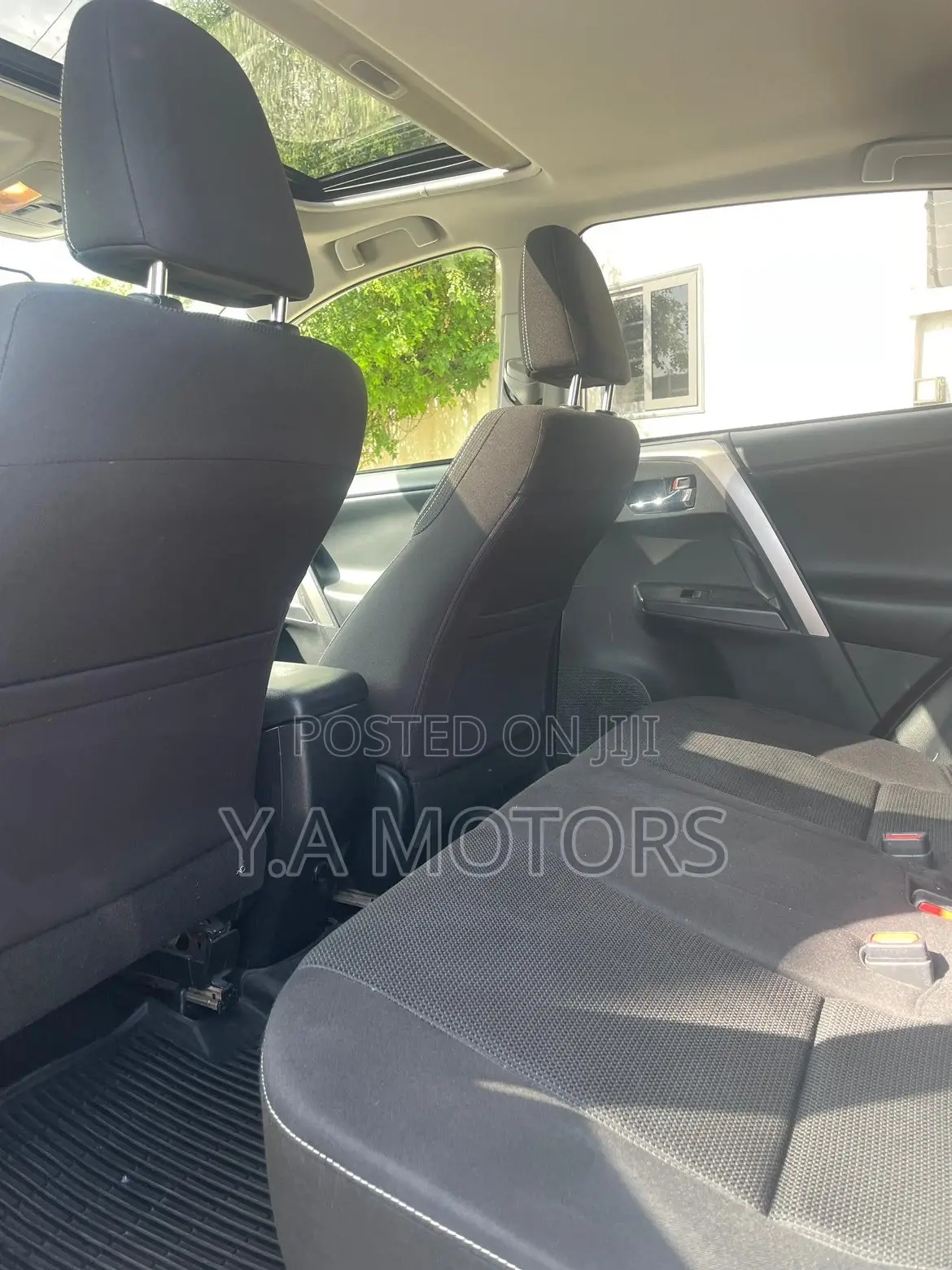 Toyota RAV4 2018 White