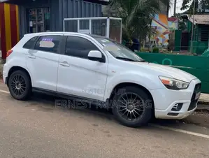 Mitsubishi RVR 2015 White