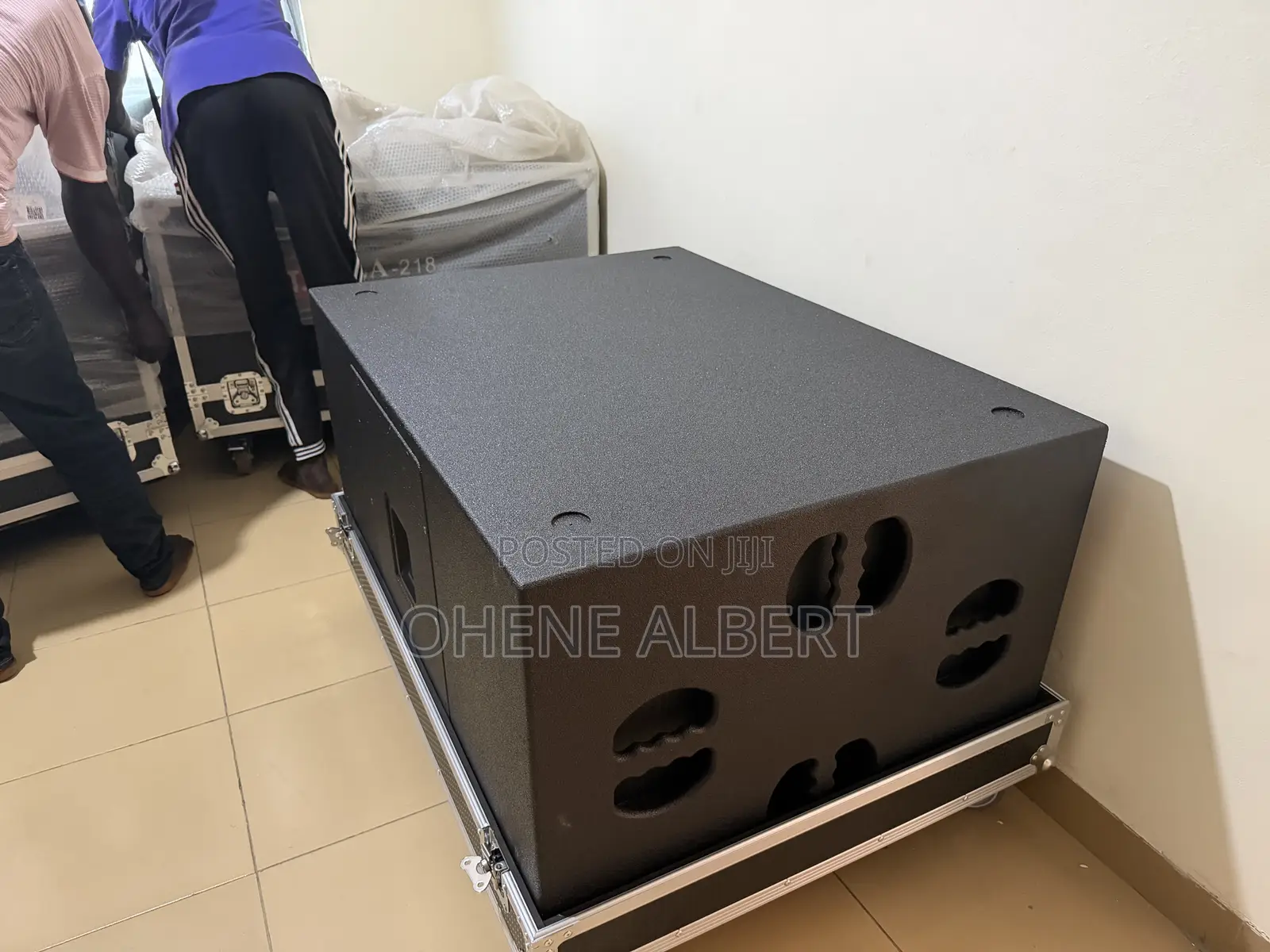 T.I La 218 Dual Sub Woofer 2 Pairs (4 Boxes)