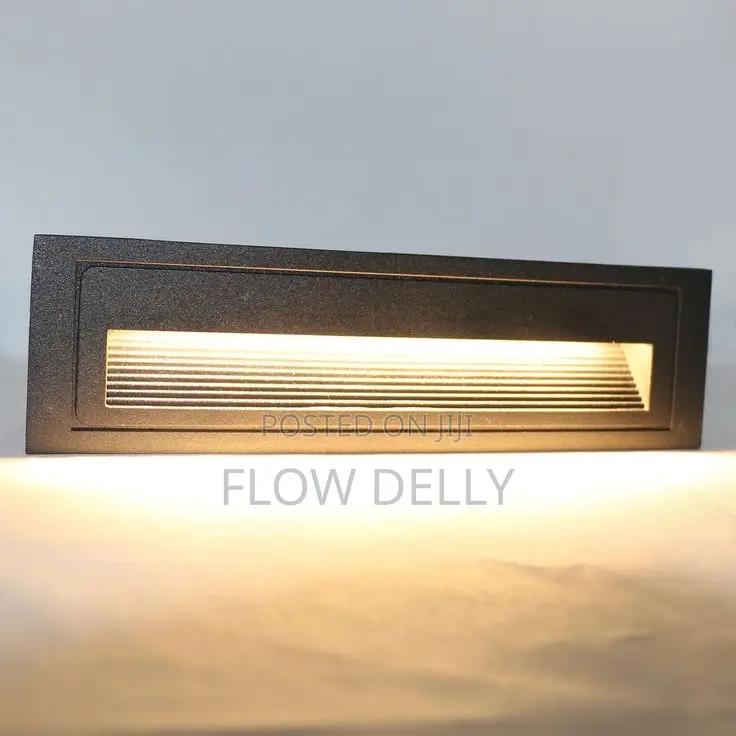 Delly Ligthing