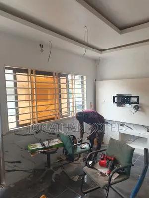 Studio Apartment in New Town for rent