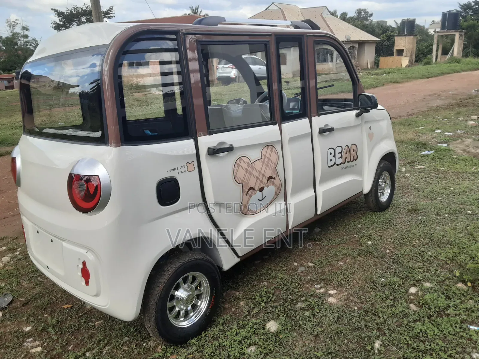 Mini Mini 2025 White