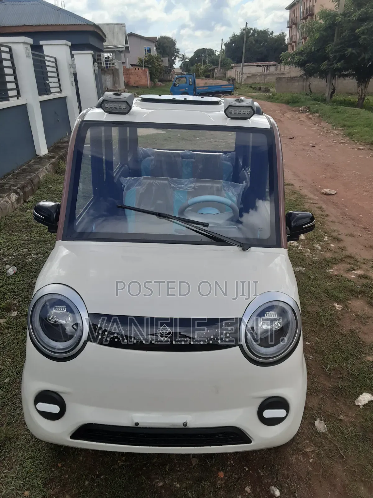 Mini Mini 2025 White