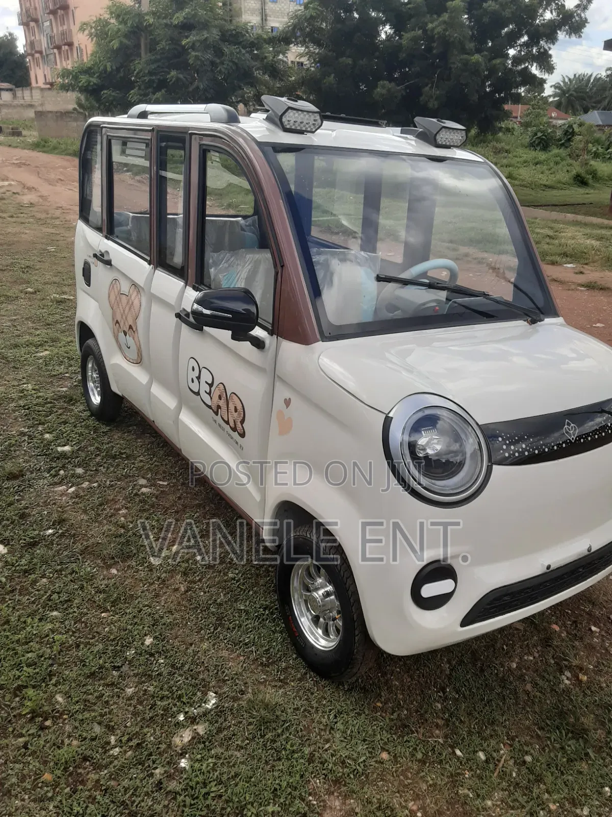 Mini Mini 2025 White