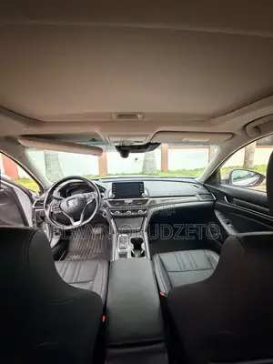 Honda Accord Touring 2.0T 2021 Silver