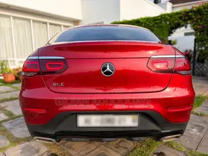 Mercedes-Benz GLC-Class 2020 Red