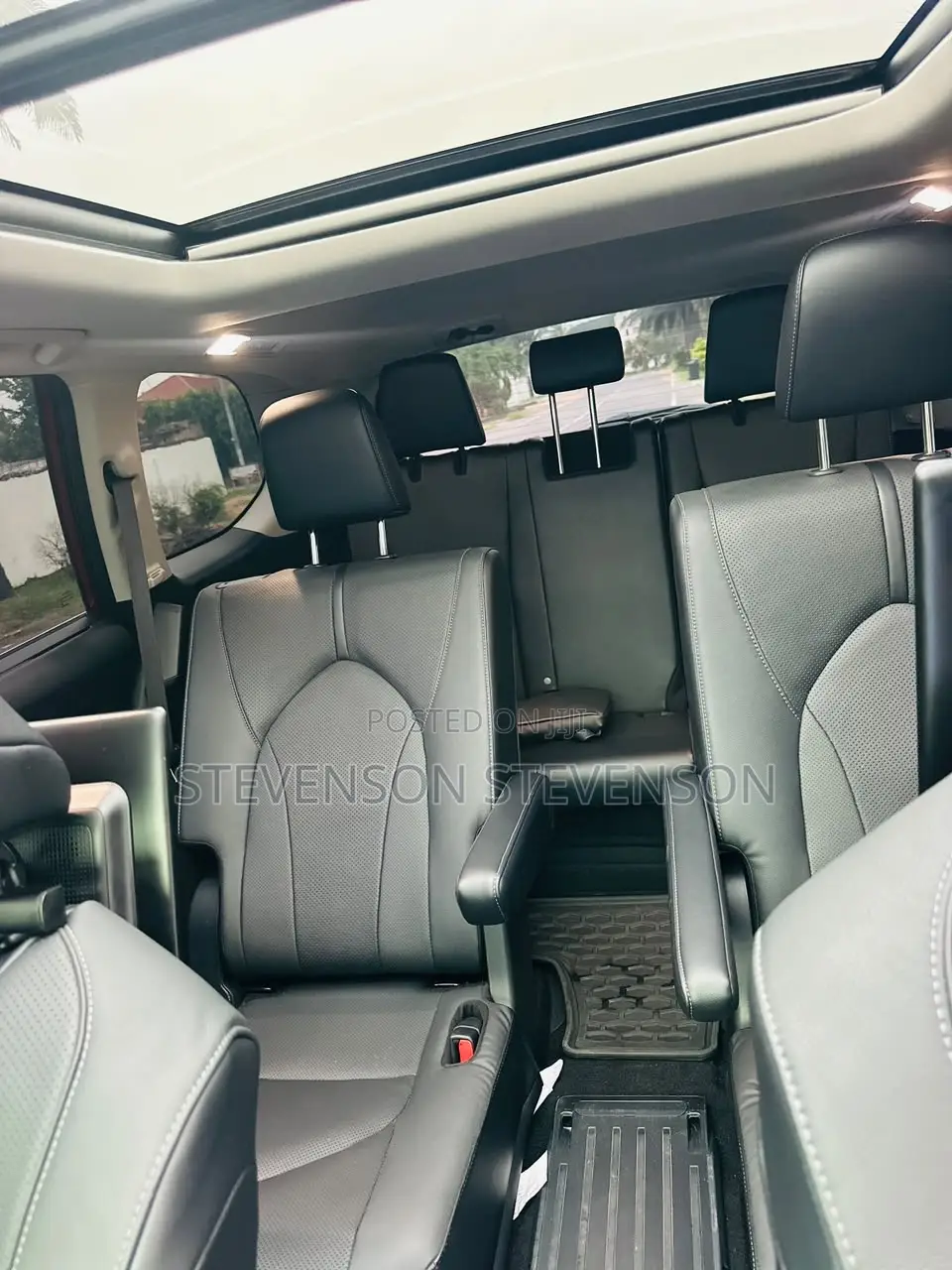 Toyota Highlander 2024 Red