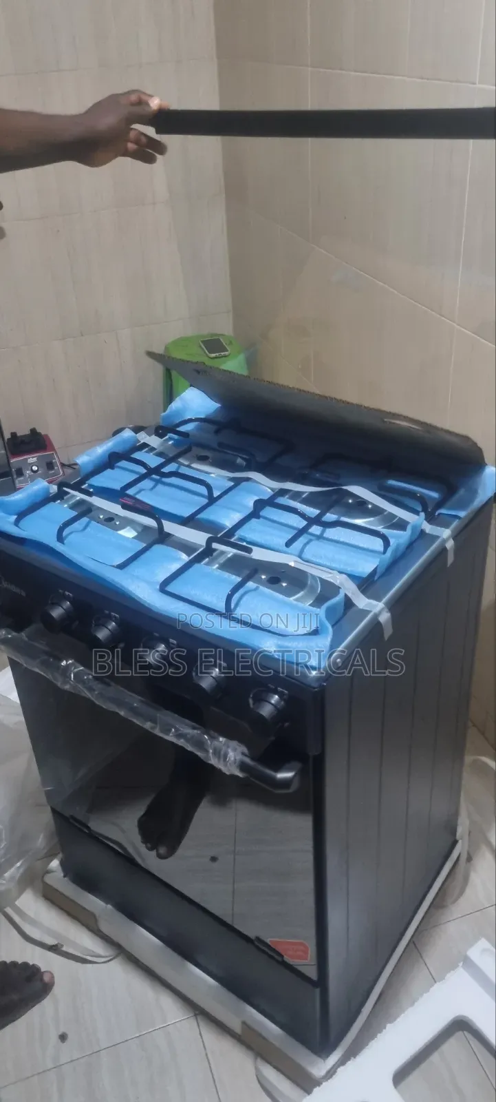 Media 60x60 Gas Burner With Oven Grill
