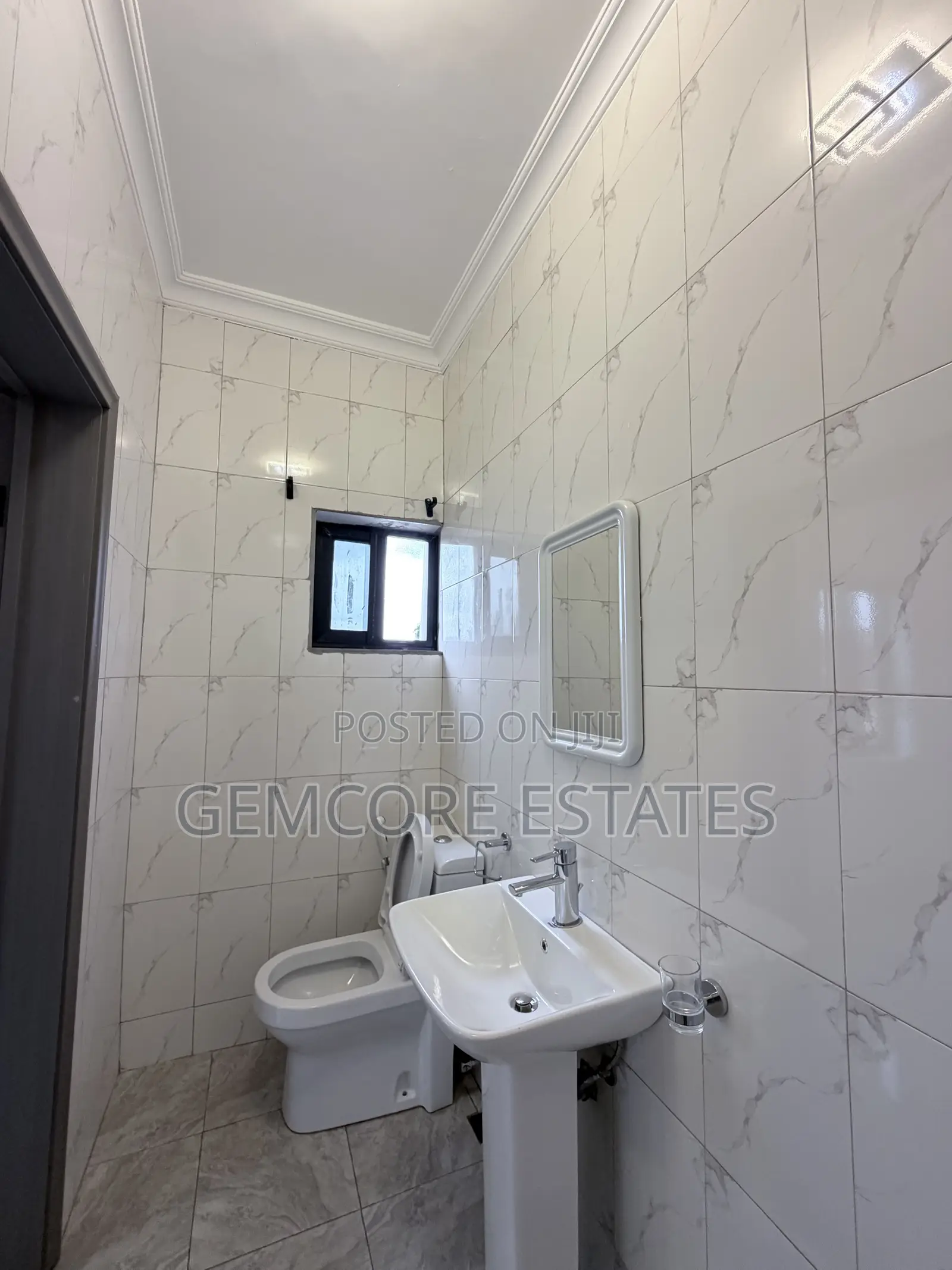 2bdrm Apartment in East Legon for rent
