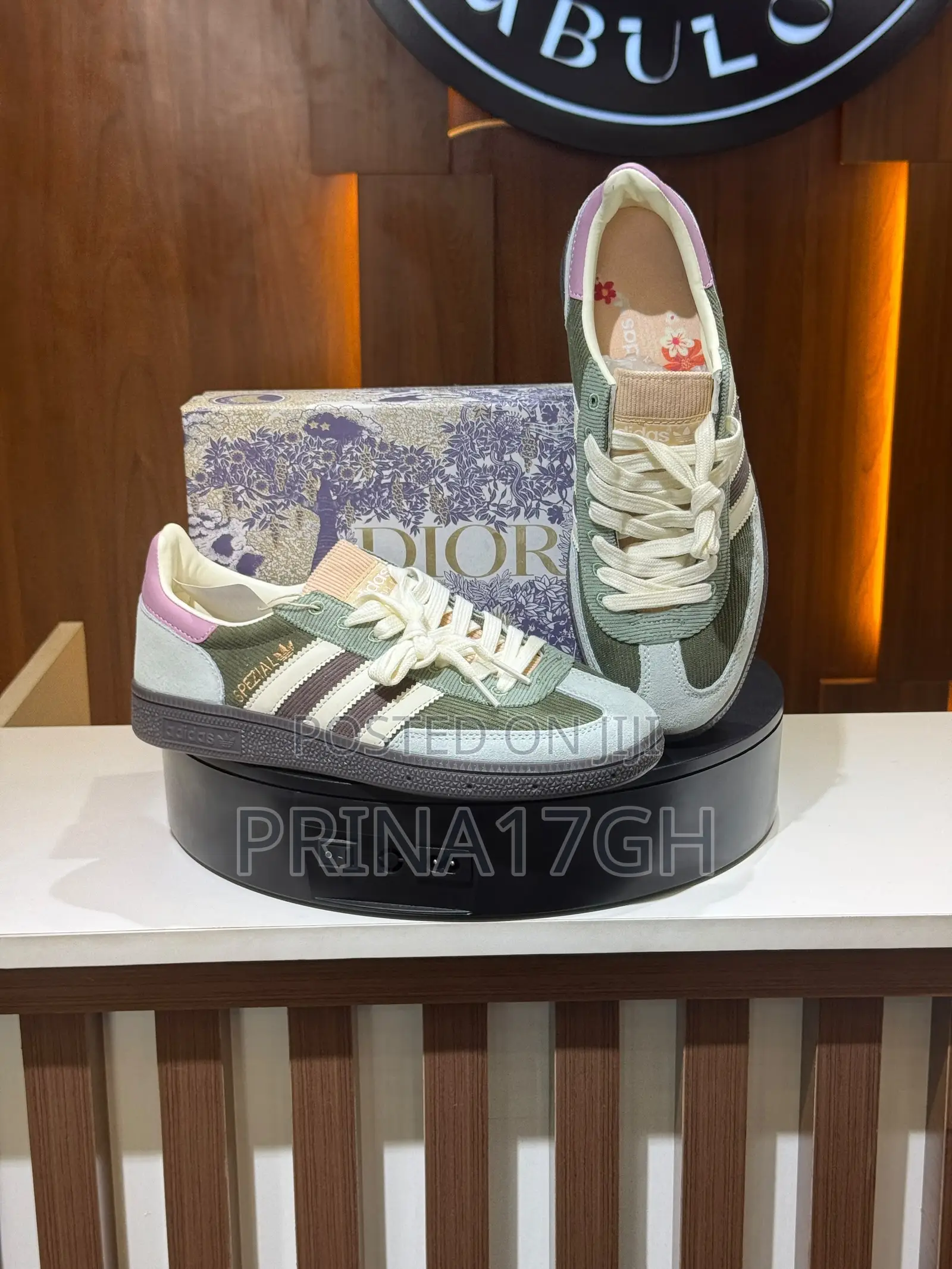 Adidas Spezials