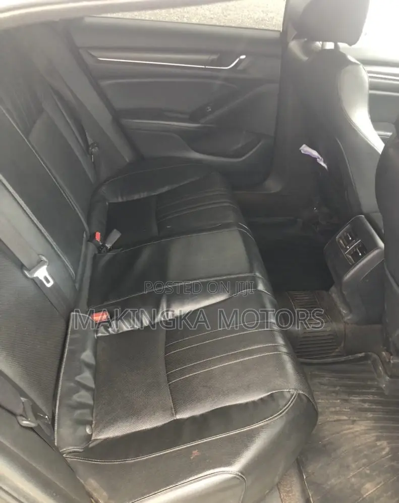 Honda Accord Touring 2.0T 2018 Black
