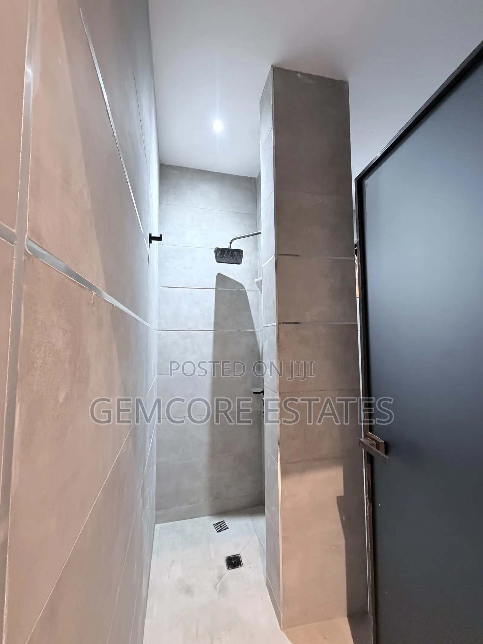 4bdrm Townhouse/Terrace in East Legon Hills, Ashaley Botwe for sale