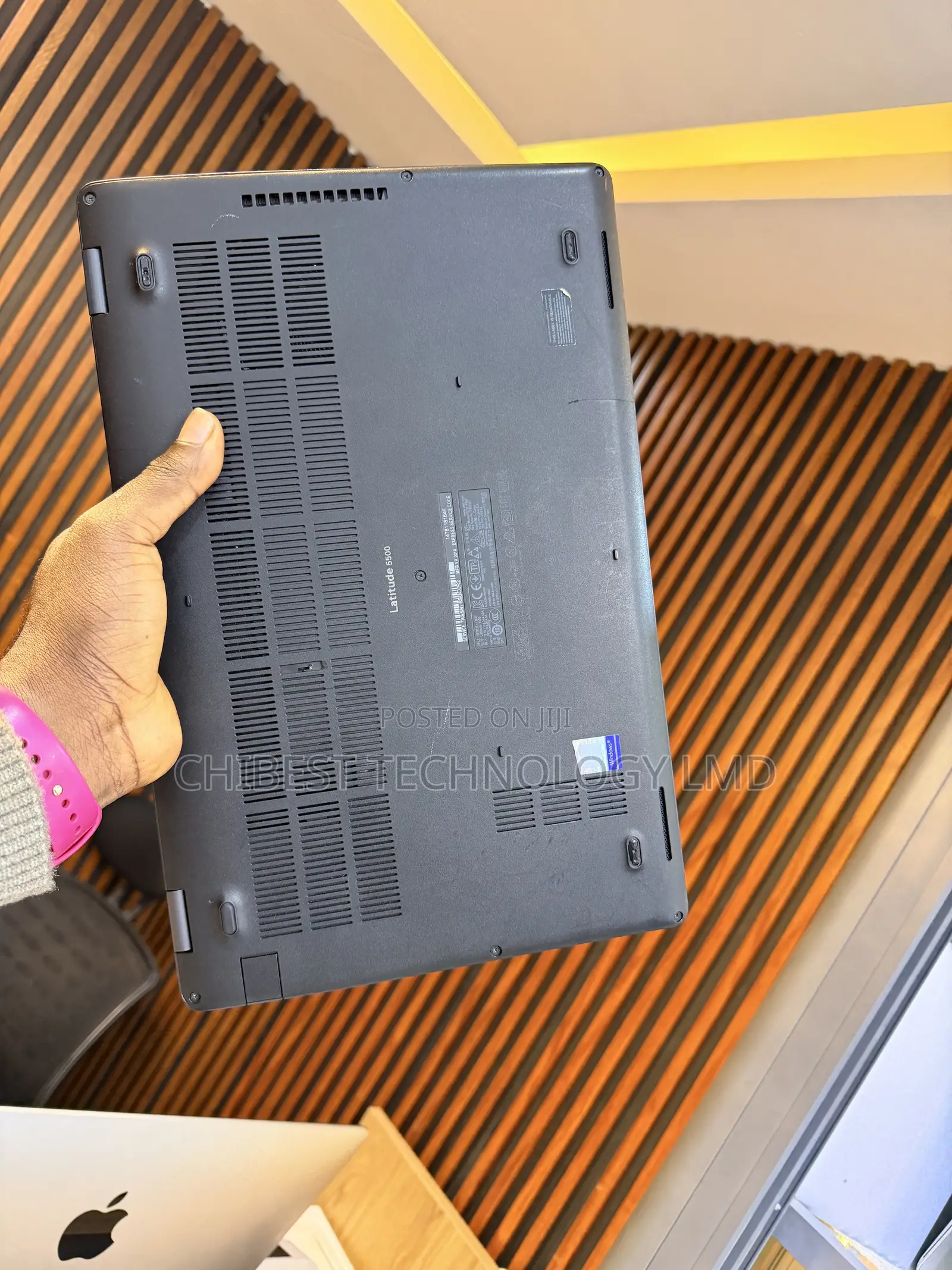 Laptop Dell Latitude 5500 8GB Intel Core i5 SSD 256GB