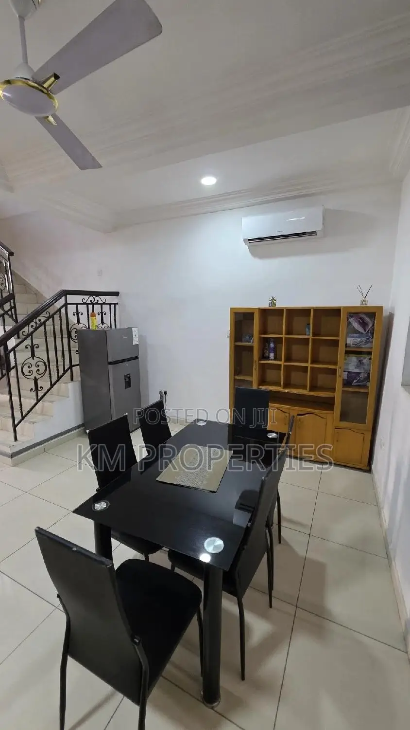 Furnished 2bdrm Townhouse / Terrace in Boundary Road Area for rent